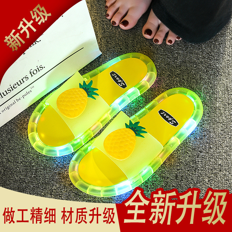 Summer explosions slippers women wear cool fashion cartoon LED luminous home light word drag girls cute Summer explosions slippers women wear cool fashion cartoon LED luminous home light word drag girls cute
