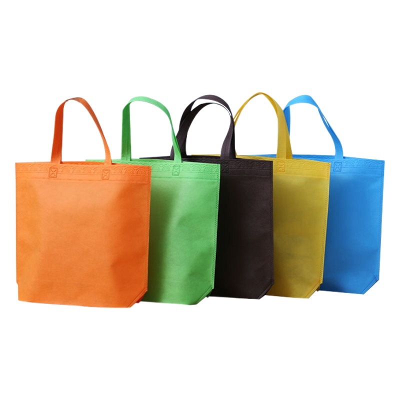 Portátil no tejido bolsa de regalo bolsa de ropa bolso personalizado película de protección del medio ambiente tienda de ropa bolsa de compras para llevar
