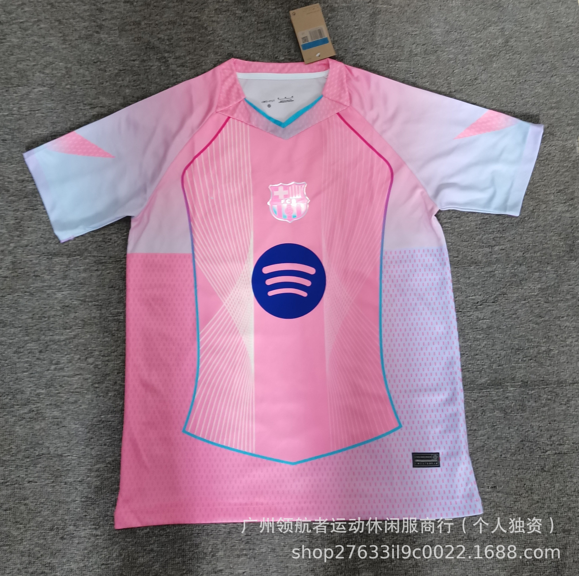 25-26 Fabricante especial de ropa de fútbol venta directa de una camiseta de malla camiseta de mangas cortas ropa de fútbol deportiva