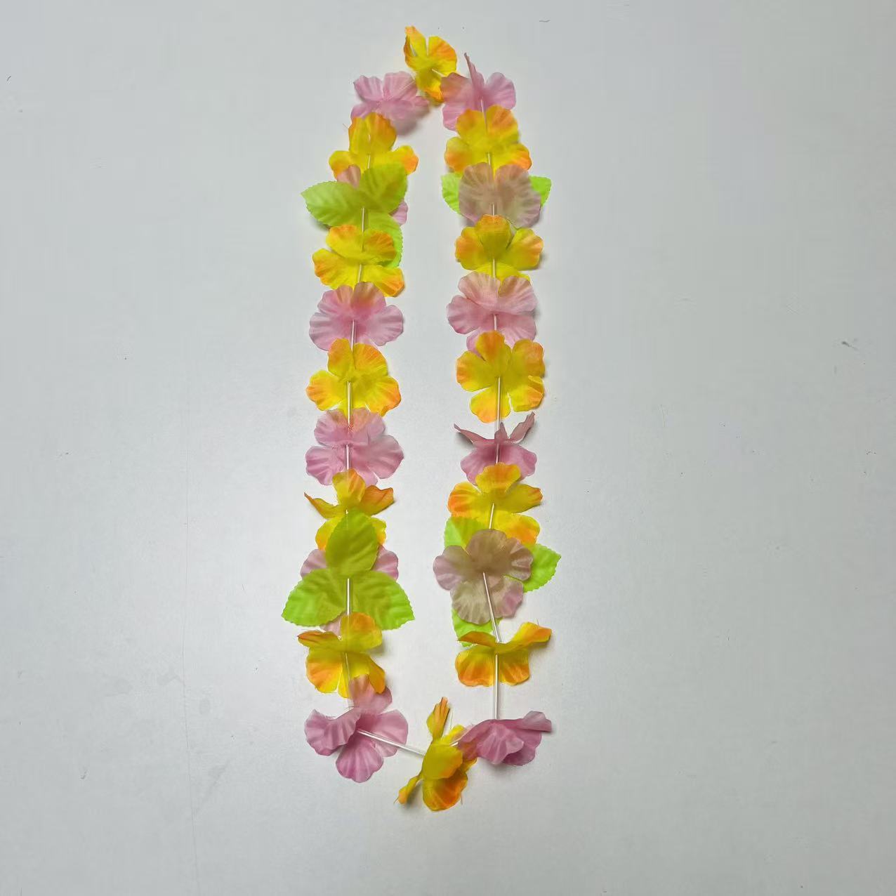 Collar de Flores Hawaianas 24 Flores Diámetro 6 cm Multicolor para Fiestas image 10