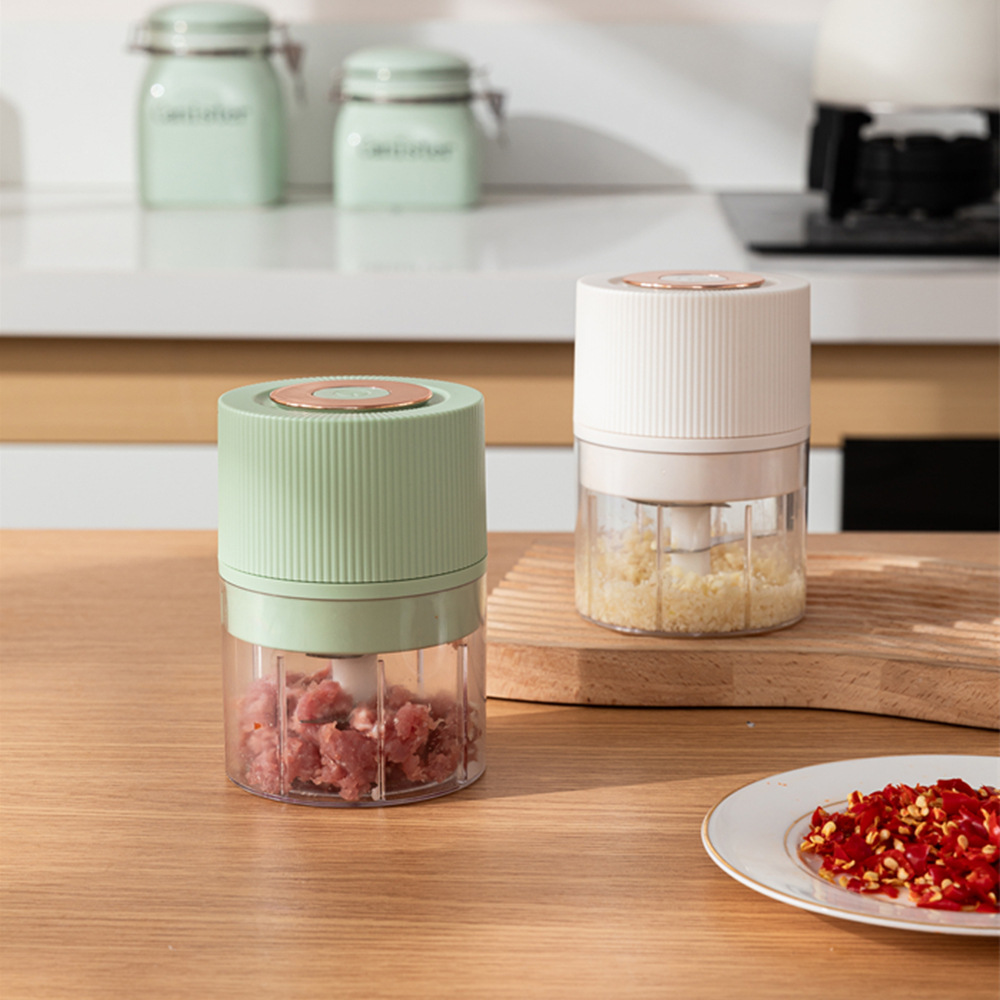 新款迷你电动捣蒜器Type-c充电食物料理机压蒜器绞肉3页刀片