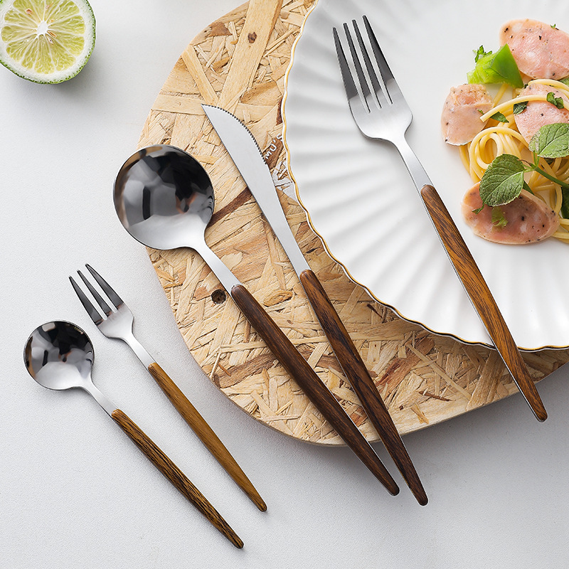 Acero inoxidable creativo grande tamaño pequeño cuchillo y tenedor hogar Hotel vajilla palillos chinos mango de madera occidental filete tenedor cuchara de postre
