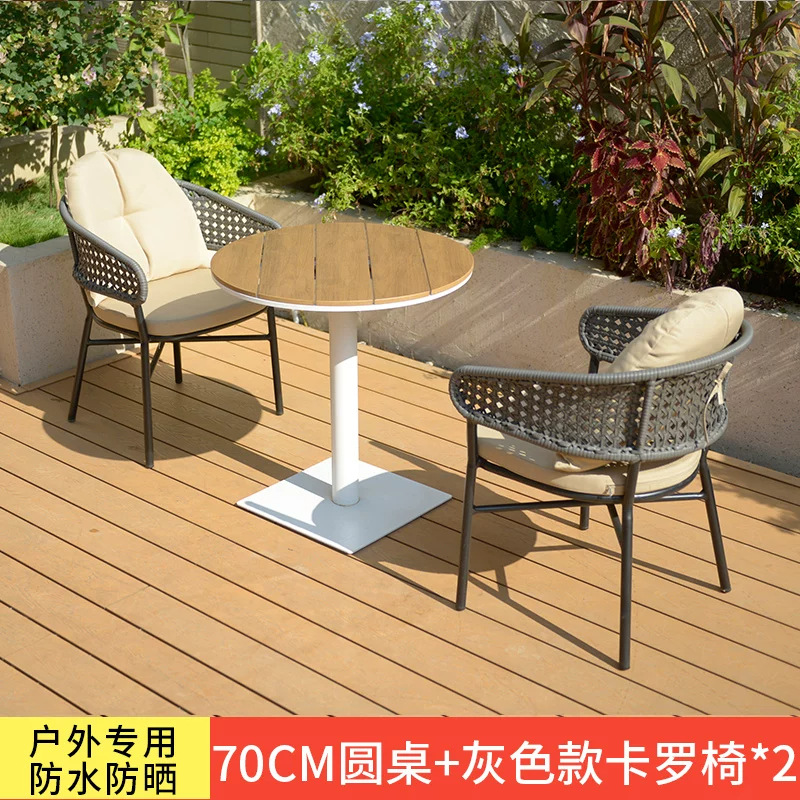 Mesa y silla de patio al aire libre, terraza de jardín de caña, balcón, mesa y silla de caña casuales, combinación de mesa y silla al aire libre