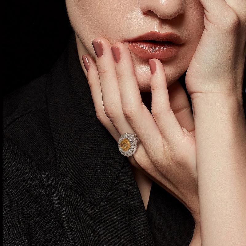 Wilsheng joyería europea y americana Venta caliente s925 plata anillo de diamante de alto carbono hembra completo con incrustaciones de diamante amarillo colgante desmontable de doble uso