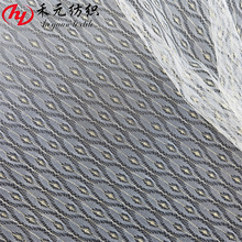 �\���pɫ�Ứ�W����С�c�Pβ�W�������Ů�bȹ�Ӵ����ƴ������