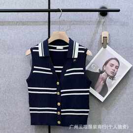 南油YS 2026秋季新款修身显瘦百搭藏青撞白条纹Polo领针织马甲女