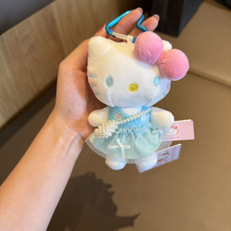 正版kt挂件HelloKitty三丽鸥毛绒公仔玩偶钥匙扣可爱包挂饰礼物|undefined