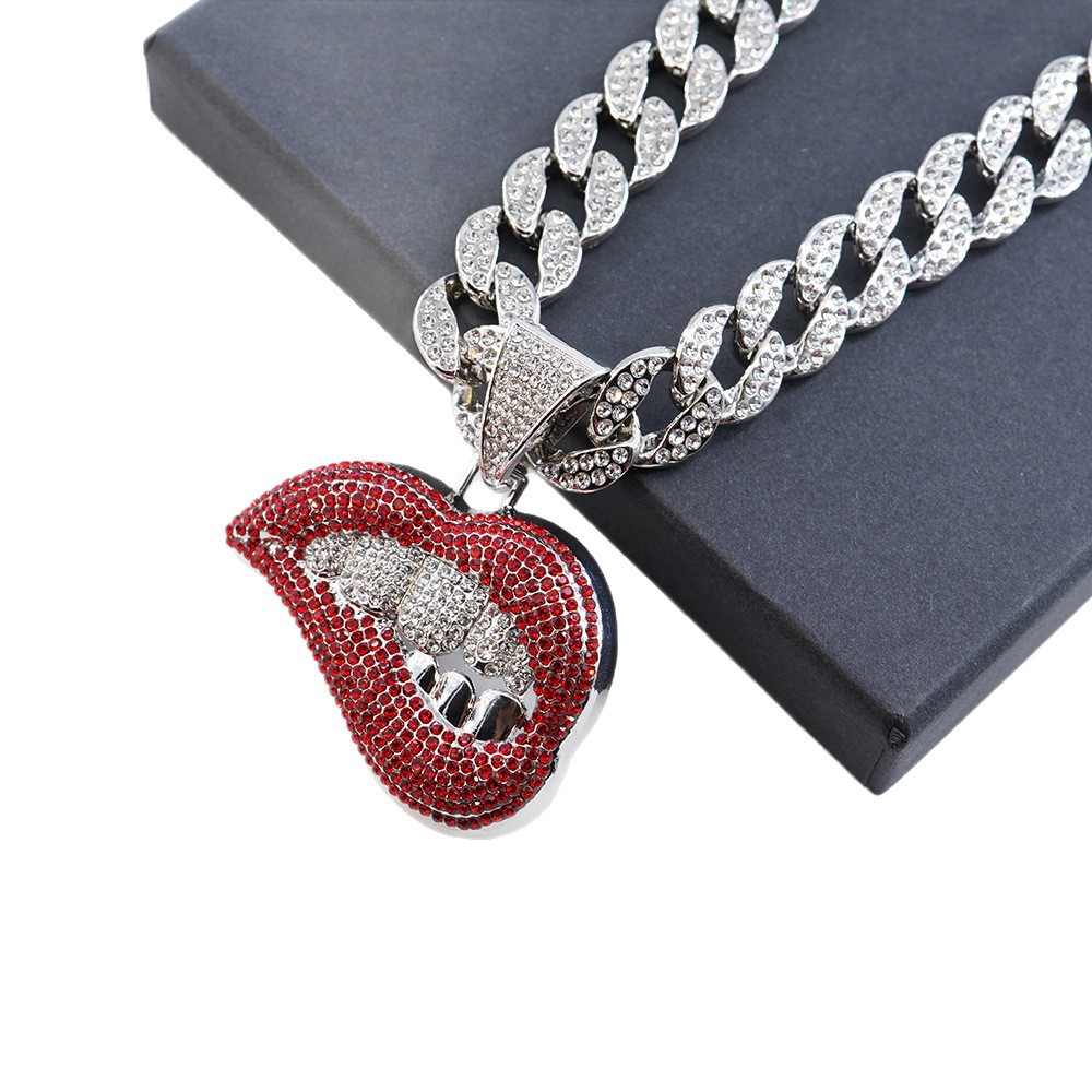 Personalidad hip hop diamantes de color sexy mordida labios moda creativa colgante hip hop cubano accesorios de cadena collar de hombre