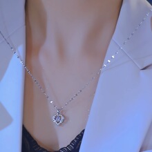2025新款银色灵动海洋之心项链女爱心吊坠锁骨链轻奢高级感饰品
