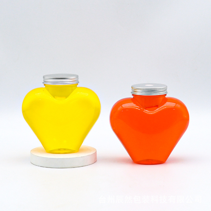 批发PET 可爱塑料心形奶茶瓶 爱心食品包装糖果罐 辅食饼干