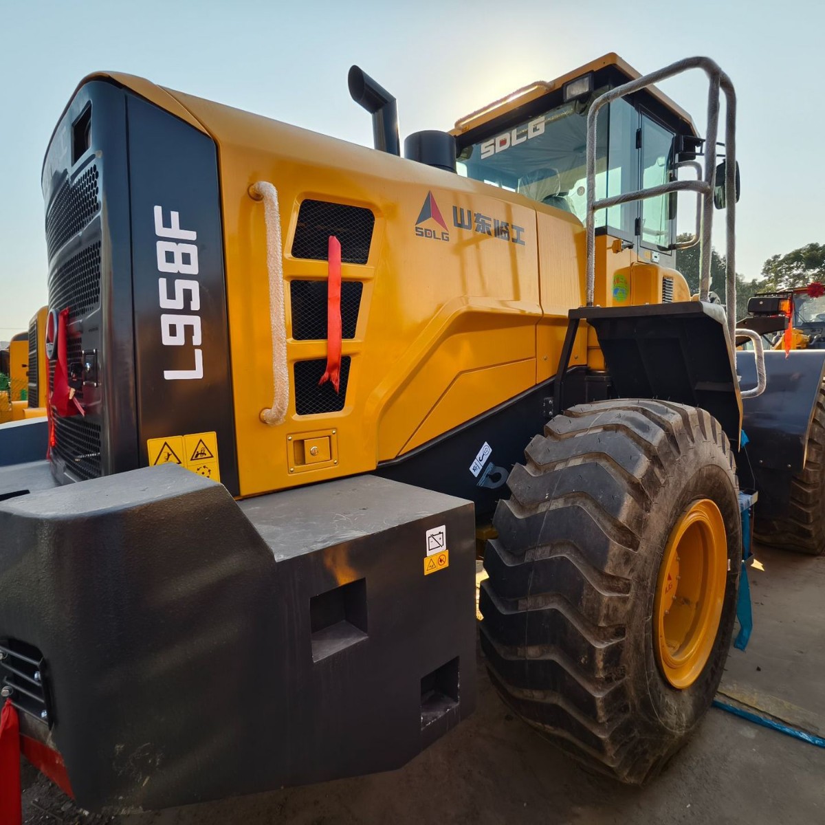 九成新 临工山东L958F装载机 50装载机铲车 出口外贸