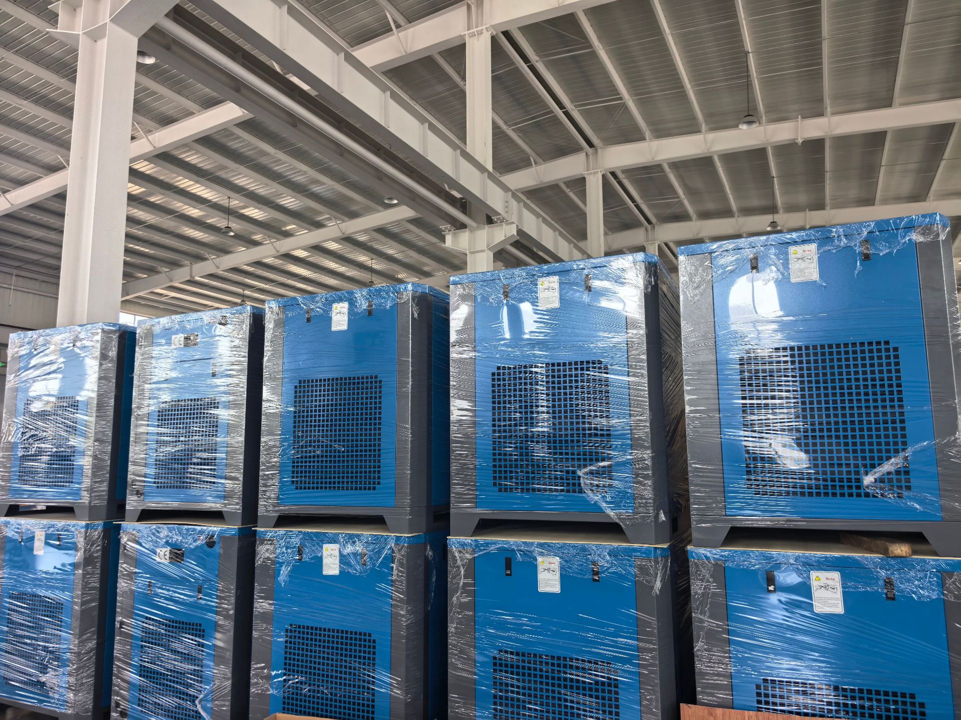 7.5kW 10HP Permanent Magnet Variable Frequency Four-in-One Integrated Screw Air Compressor Air-cooled 8bar 10bar