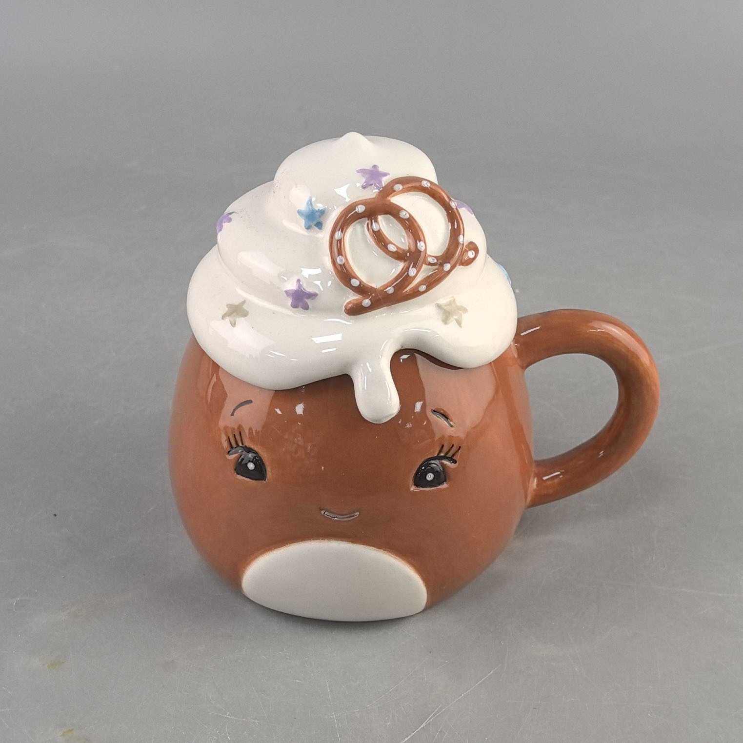 Navidad de cerámica personalizada transfronteriza encantadora taza de helado de ciervo artesanía de cerámica de alto valor de la cara taza acompañante regalo