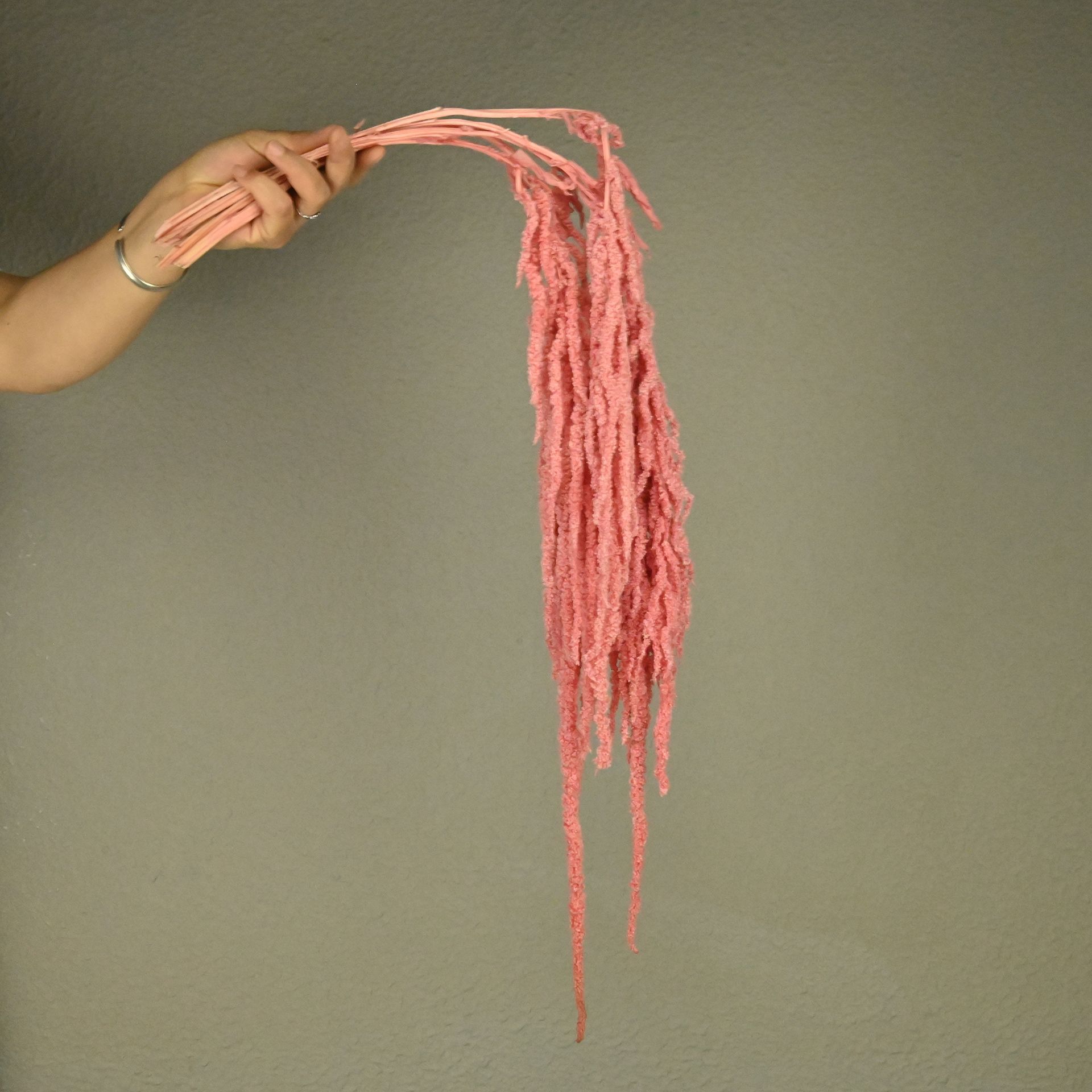 Flores fantasmas colgantes de arroz flor inmortal Juliet Amantes lágrimas colgantes de flores de decoración de bodas flores verdaderas