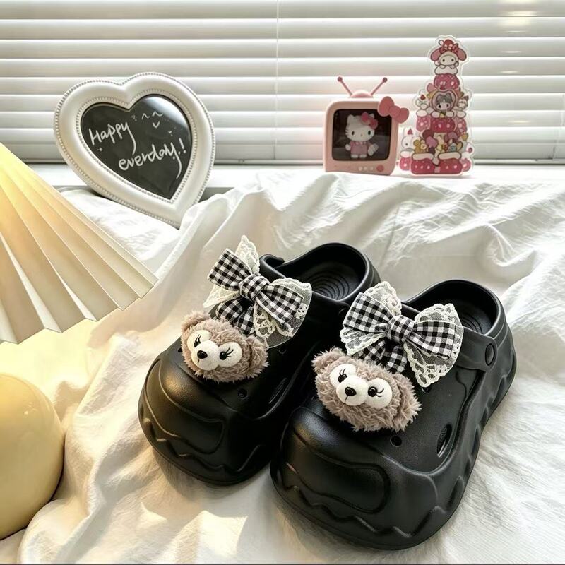 2026 Cute Shirley Rose Clogs for Women, Summer Outdoor Versatile Thick-Soled Height-Increasing Two-Way Beach Closed-Toe Sandals