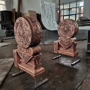 �~���Ļ������þ���~�������Ҹ��F�s�A���ٱڒ��Ļ����t�~����S