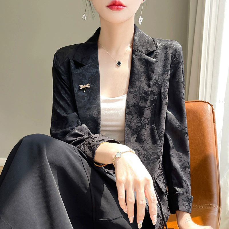 Новый китайский стиль национальный стиль пиджак три четверти летний тонкий стиль темпераментная застежка короткий жаккардовый стройный костюм оптом