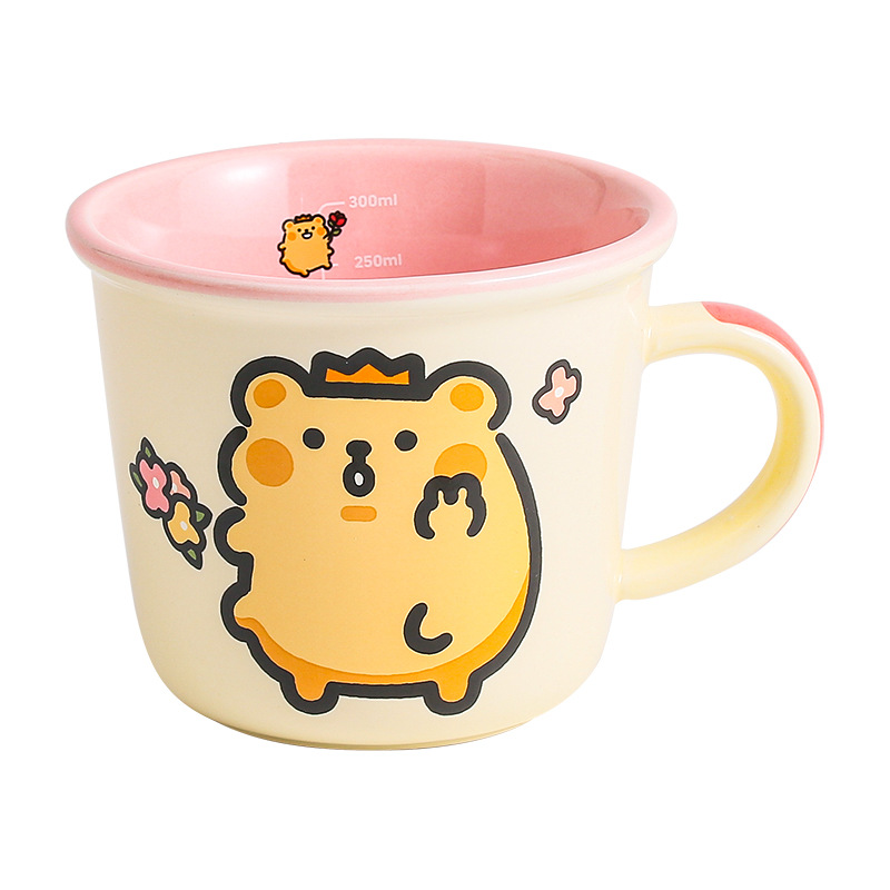 Taza de cerámica de gusano de oso autorizada genuina Taza de marca de nuevo producto Regalo de niña de cumpleaños linda Regalo de mano Taza de agua para el hogar