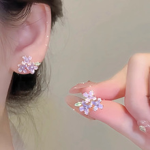 ����ɫ���������µ��ͻ���925�y���hŮ���|����o��������P���A