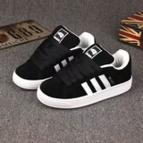 Классические низкие комфортные кроссовки для влюбленных, из натуральной кожи