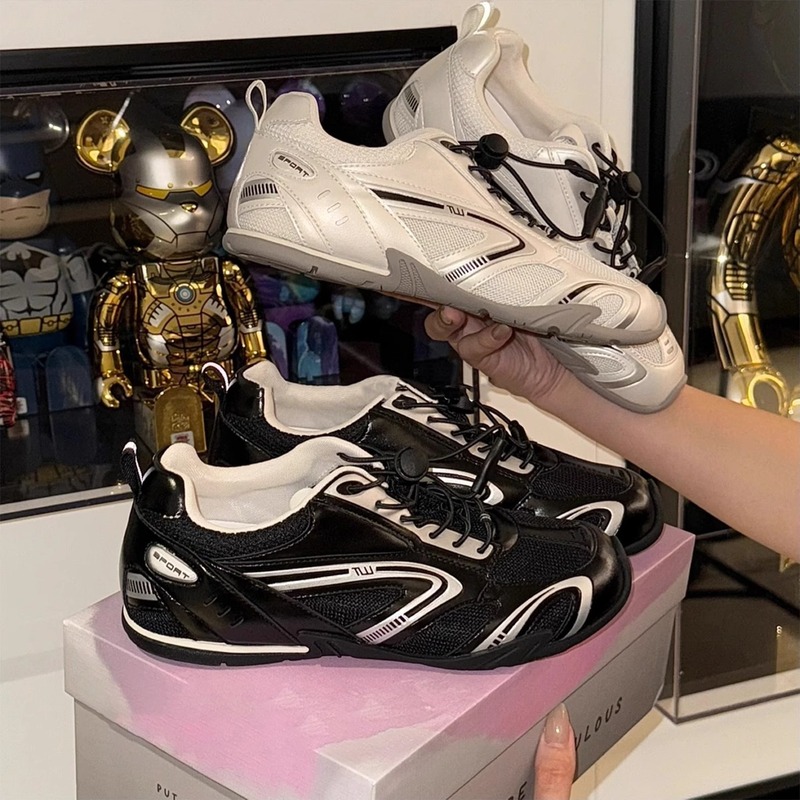 女性のためのニッチな高さのレトロなドイツのトレーニングシューズ 2025 新しい夏メッシュ通気性レーシングシューズ暴走スポーツカジュアルシューズ|undefined