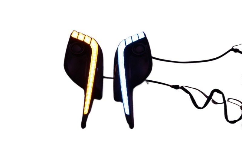 Aplicable a 17 modelos de Mazda 3 onksela luz diurna luz blanca + luz amarilla dirección luz diurna luz antiniebla delantera