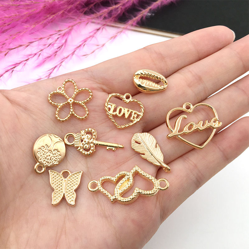 55g Weight Pendant Jewelry Making Type 15-25mm Jewelry Making Size DIY Jewelry Accessories Classification 100 PCS/Package, 50 PCS/Package Quantity Alloy Material Heart Shape, Flower, Elephant Pattern Enamel Design Simple Style Style 100 PCS/Package 50 PCS/Package 15-25mm Alloy Heart Shape Flower Elephant Pendant 10