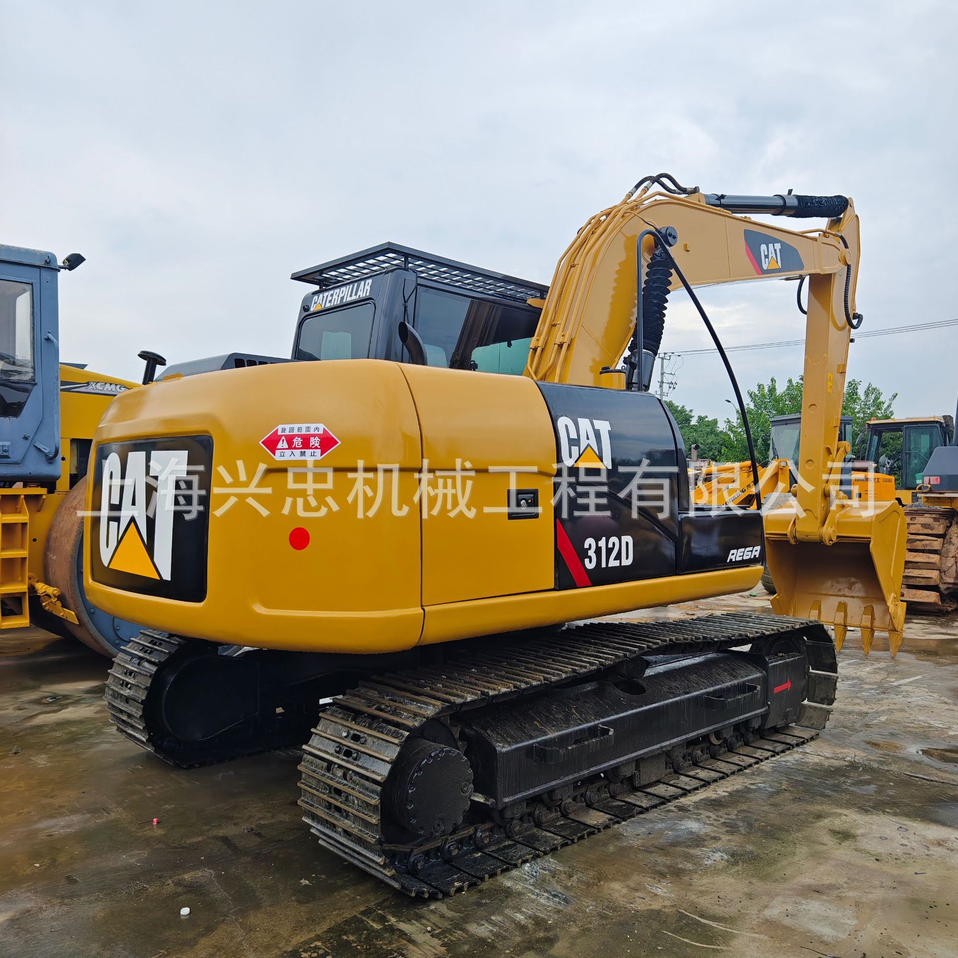 2卡特 312D挖掘机