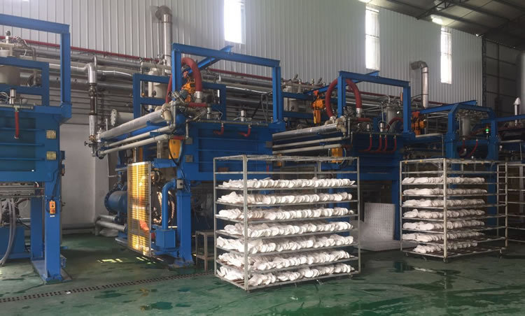 3854560569_1438619435