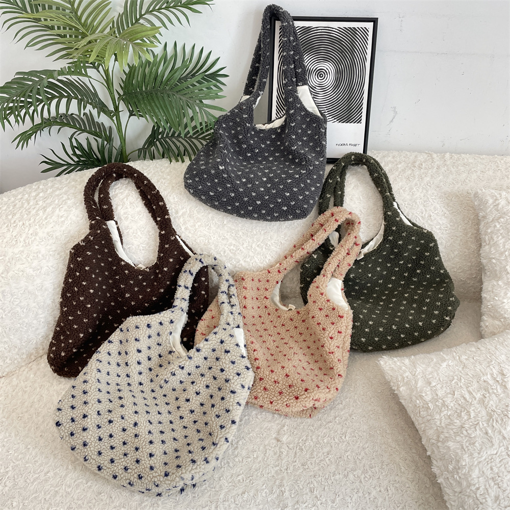 510131 Autumn and Winter New Women's Bag 2025 Love Lamb Stuffed Tote Bag Women's Shoulder Bag Handheld Vest Bag