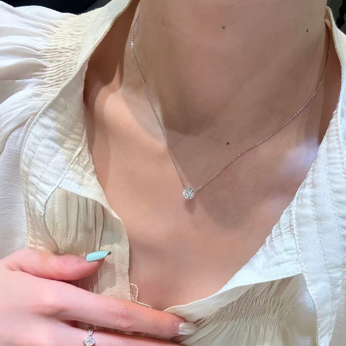S925纯银莫桑石项链女简约轻奢经典四爪吊坠锁骨链饰品直播爆款