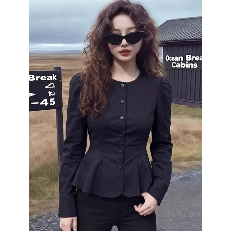 Black Stylish Round-Neck Long-Sleeve Shirt for Women, 2026 Spring New Versatile Waist-Cinching Slim-Fit Cardigan Top Trendy Black Stylish Round-Neck Long-Sleeve Shirt for Women, 2026 Spring New Versatile Waist-Cinching Slim-Fit Cardigan Top Trendy