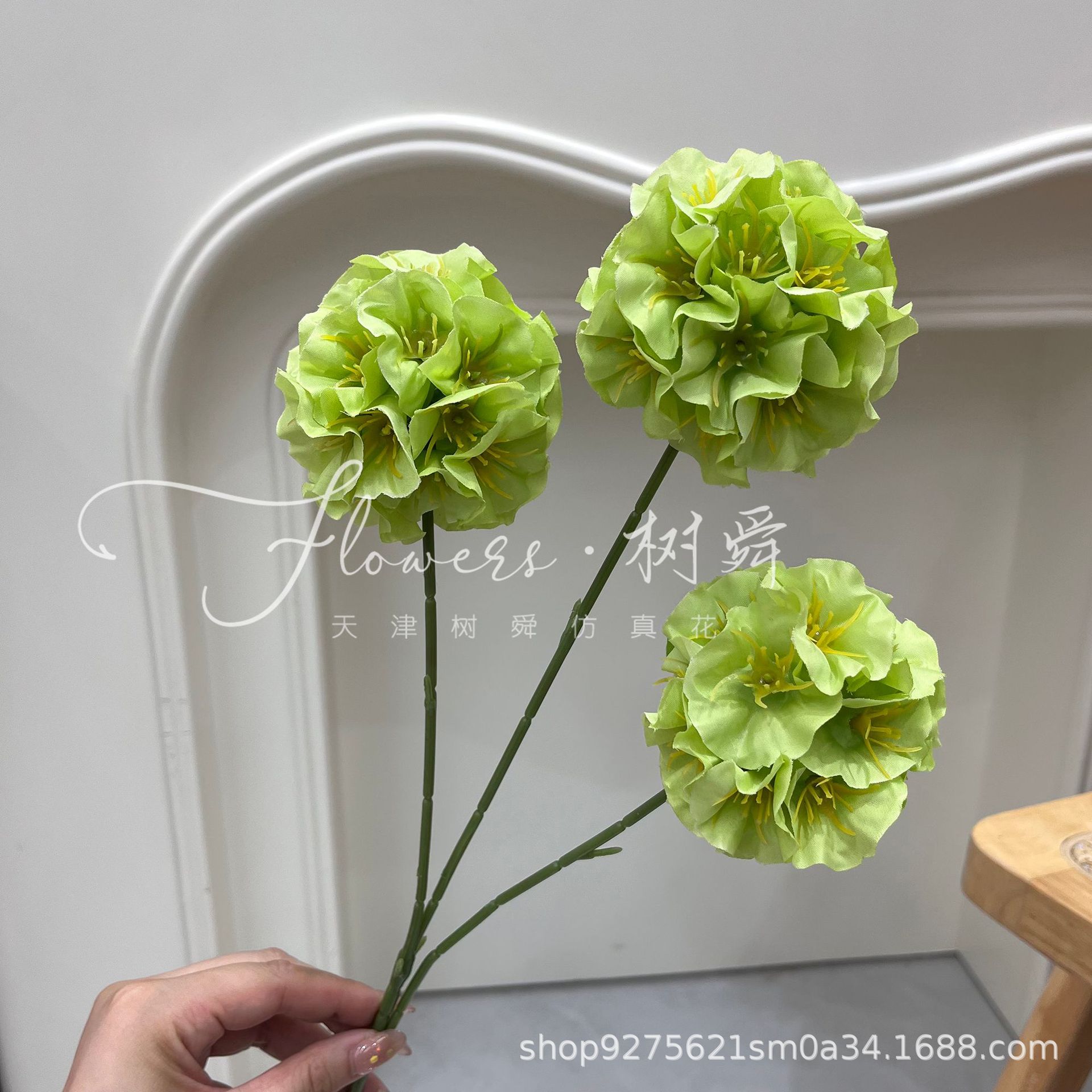 Fruta verde molino de viento