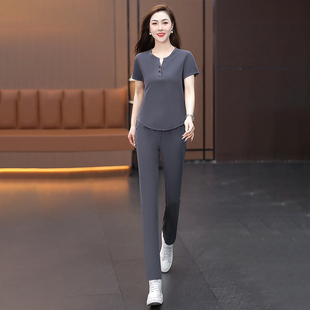 Leisure Sports suit Women's Round Neck Summer Western Style Slimming 2025 New Age-reducing Loose Ice Silk Two-piece Set