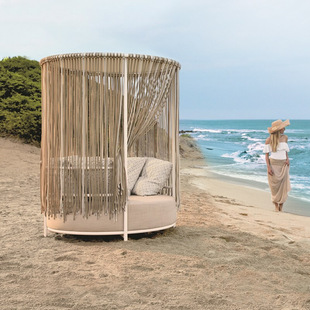 Recliner Courtyard Garden Outdoor Bed Leisure Round Lying Rattan Beach Sunscreen Waterproof Table Round Bed Leisure Outdoor