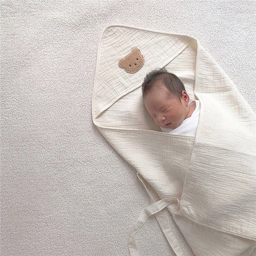 Embroidered bear newborn baby quilt spring, autumn and summer thin delivery room pure cotton wrap baby newborn supplies