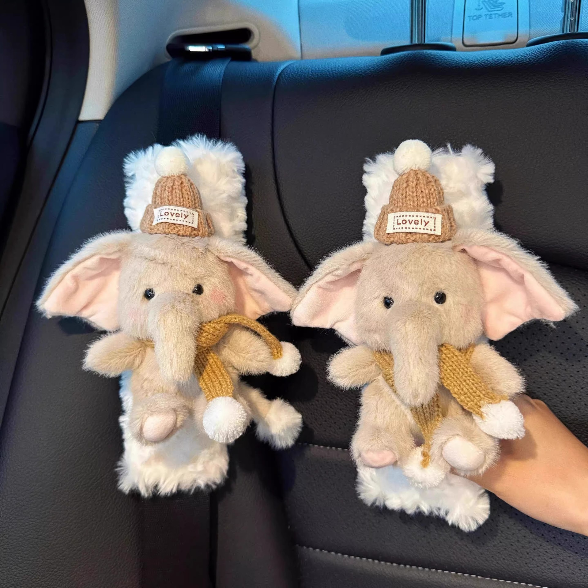 Little Elephant Seatbelt Shoulder Pad Car Decoration Cute High-End Accessory for Girls and Couples Car Interior Ornament