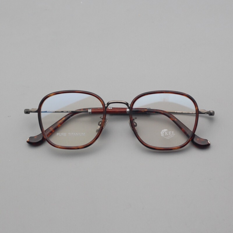 48 Pure Titanium Japanese-Style Sandalwood Leg Eyeglass Frames for Men, Suitable for Prescription Lenses, Ultra-Light, Vintage, High-End Eyeglass Frames 48 Pure Titanium Japanese-Style Sandalwood Leg Eyeglass Frames for Men, Suitable for Prescription Lenses, Ultra-Light, Vintage, High-End Eyeglass Frames