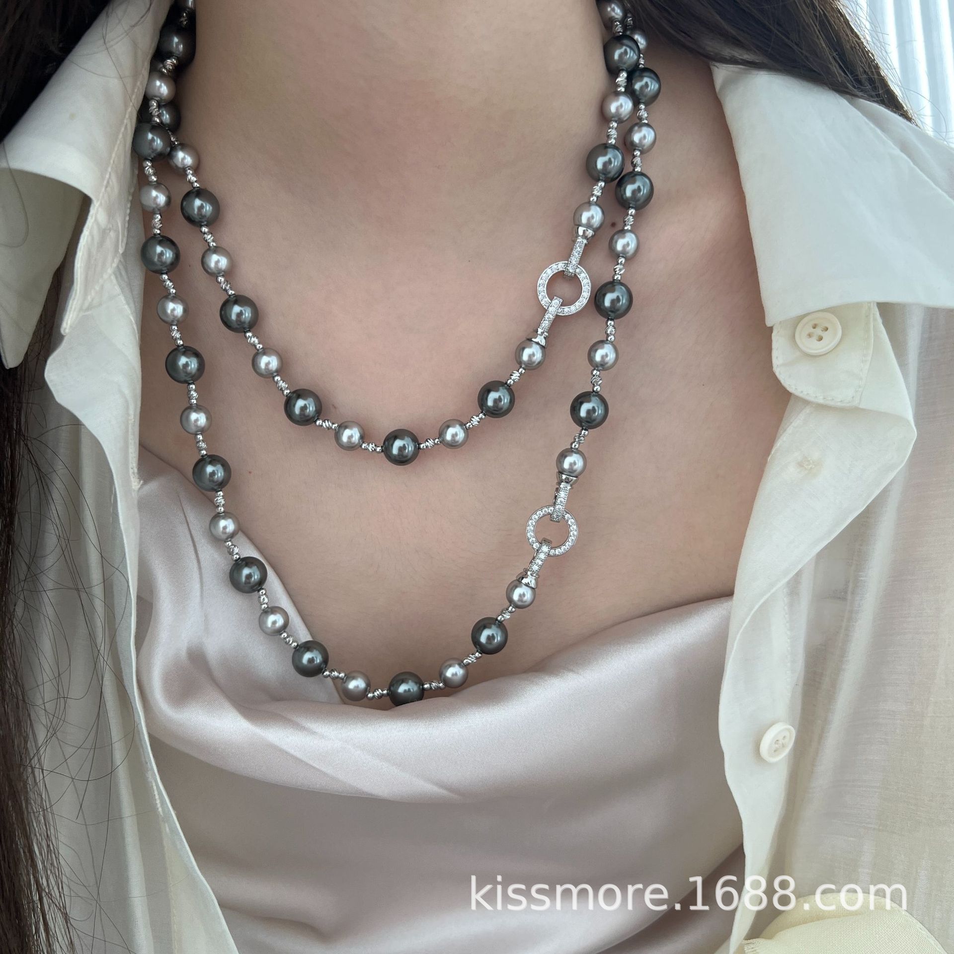 灰色间隔满钻珍珠圆环扣项链10.jpg