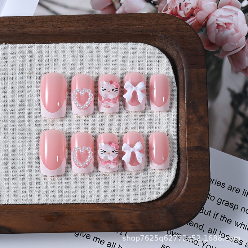 Cross-Border 24-Piece Boxed Cute Kitty Cat Bow Wearable Nail Art High-Value Whitening Fake Nail Patches