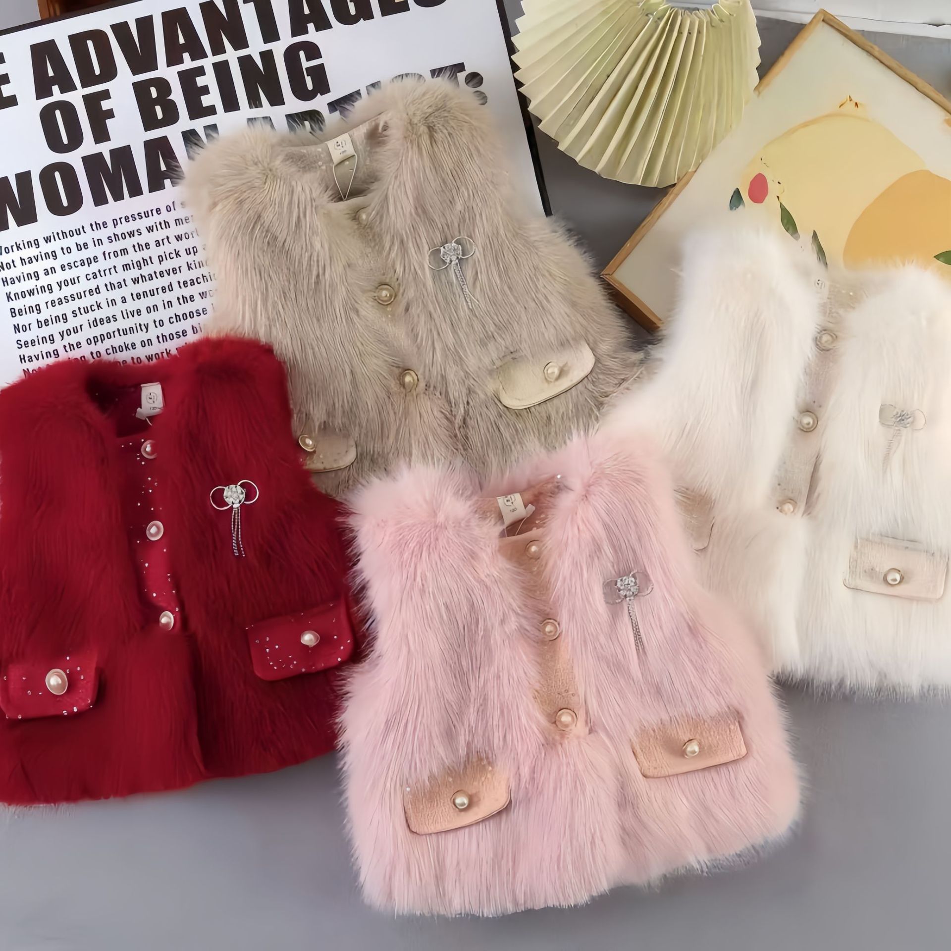 Girls' Vest, Autumn/Winter Style, Children's Shoulder Jacket, 2026 New Style, Faux Fur, Stylish, Cute, Versatile, Wholesale