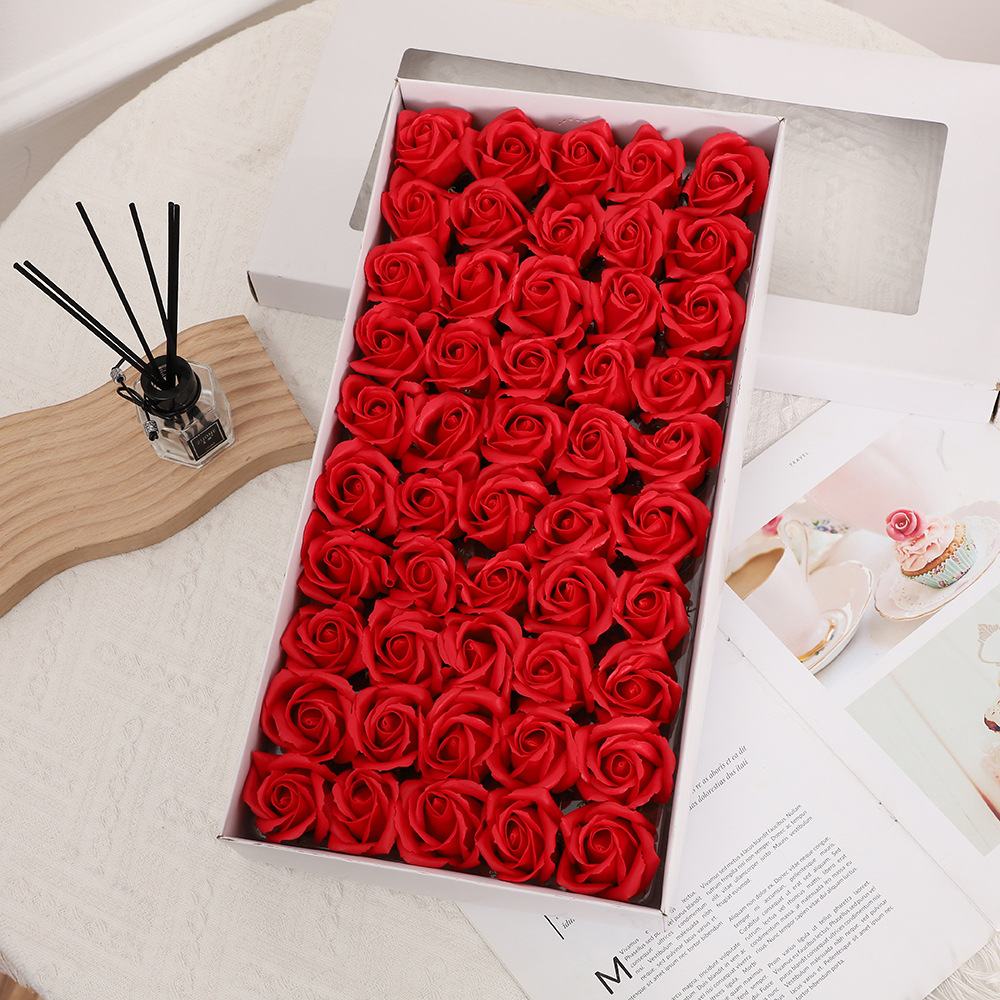 Nuevo 520 Día de San Valentín tres capas rosa flor eterna cabeza colorida jabón flor caja de regalo ramo flor tienda suministros al por mayor