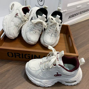 ���lһ�����l2026�����¿���Ů�W�����e�\��С��Ь�r�Ѓ�ͯ�ܲ�Ь