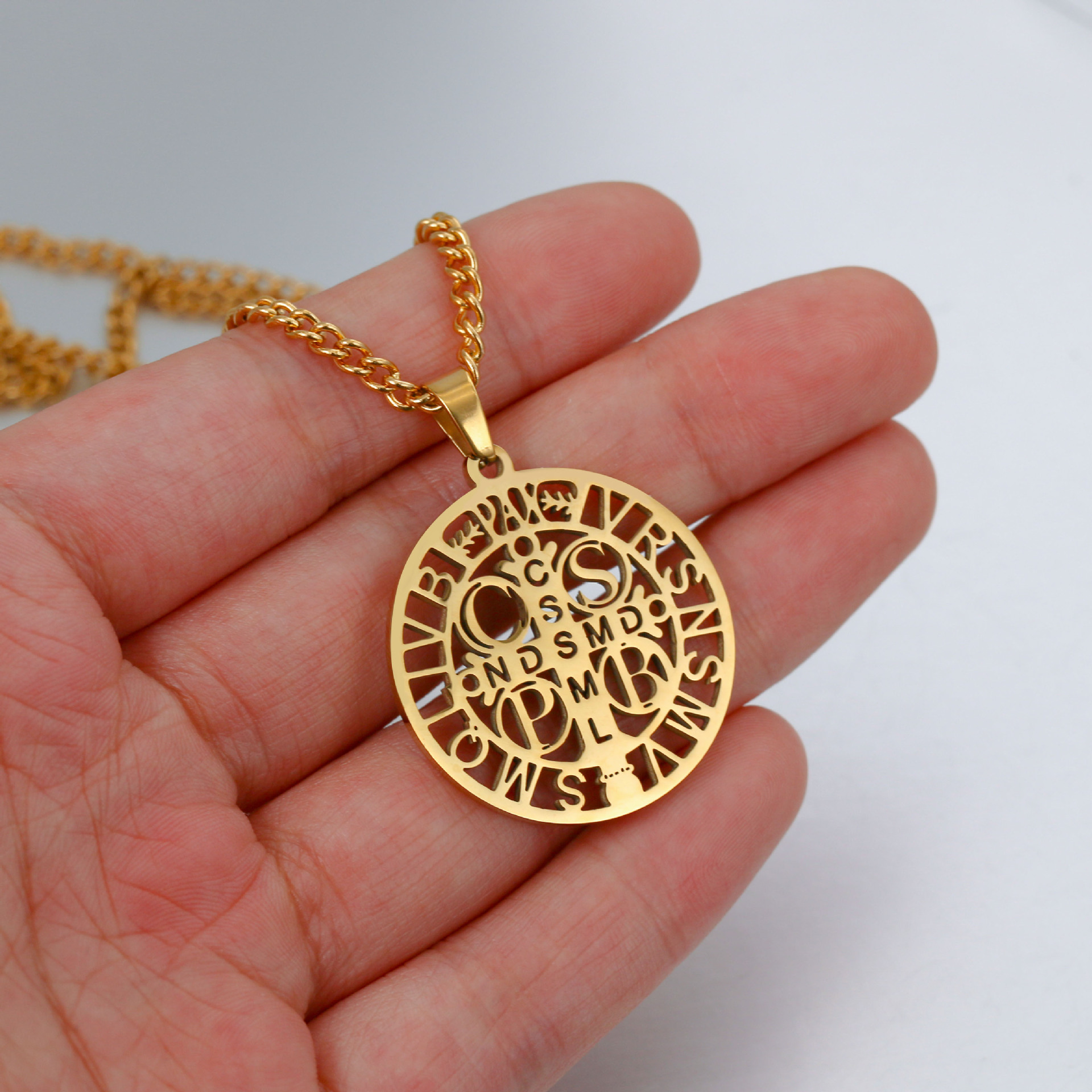 Retro Cross Round Stainless Steel Plating Pendant Necklace 1 Piece