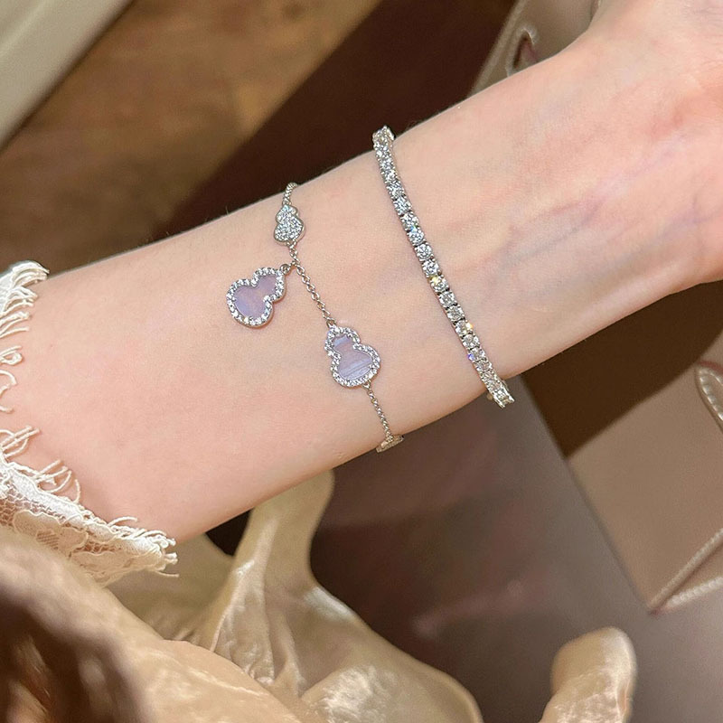 Xiaohongshu's Popular Purple Jade Gourd Bracelet for Women, Accessible Luxury, High-End, Niche Fashion and Exquisite Hand Jewelry, One Piece Drop Shipping