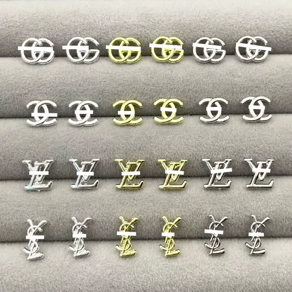 Net red explosion LOGO nail jewelry alloy small fragrance big brand high-end luxury poplar nail decoration wholesale