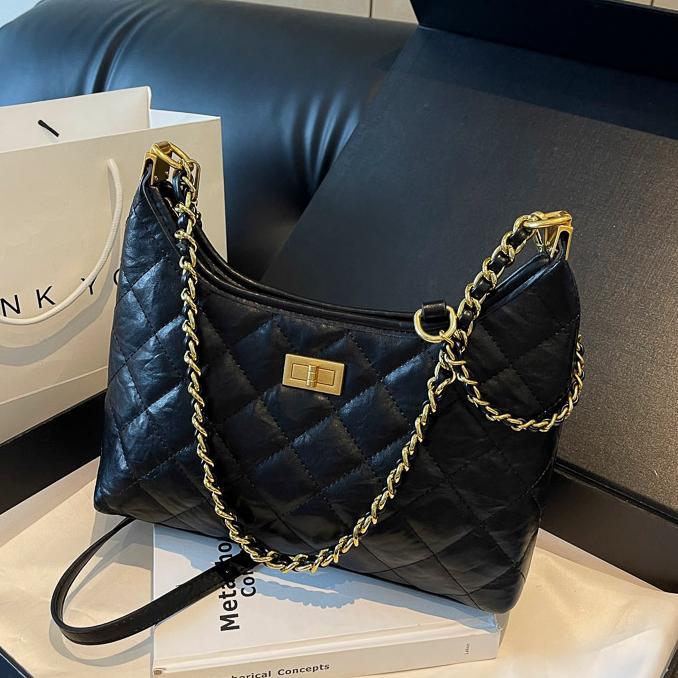 Popular ultra caliente fragrante estilo coreano bolso de brazo para mujeres 2024 nuevo estilo retro bolso de hombro de moda nicho bolso de mochila