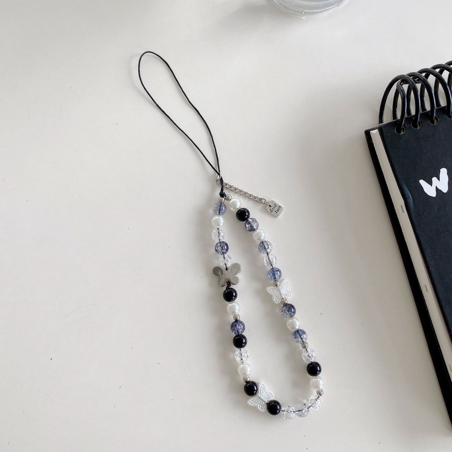 Adatto per cubo di cristallo galvanico braccialetto d'amore custodia per cellulare accessori ciondolo fiocco di perle bianche catena universale_voghion.com