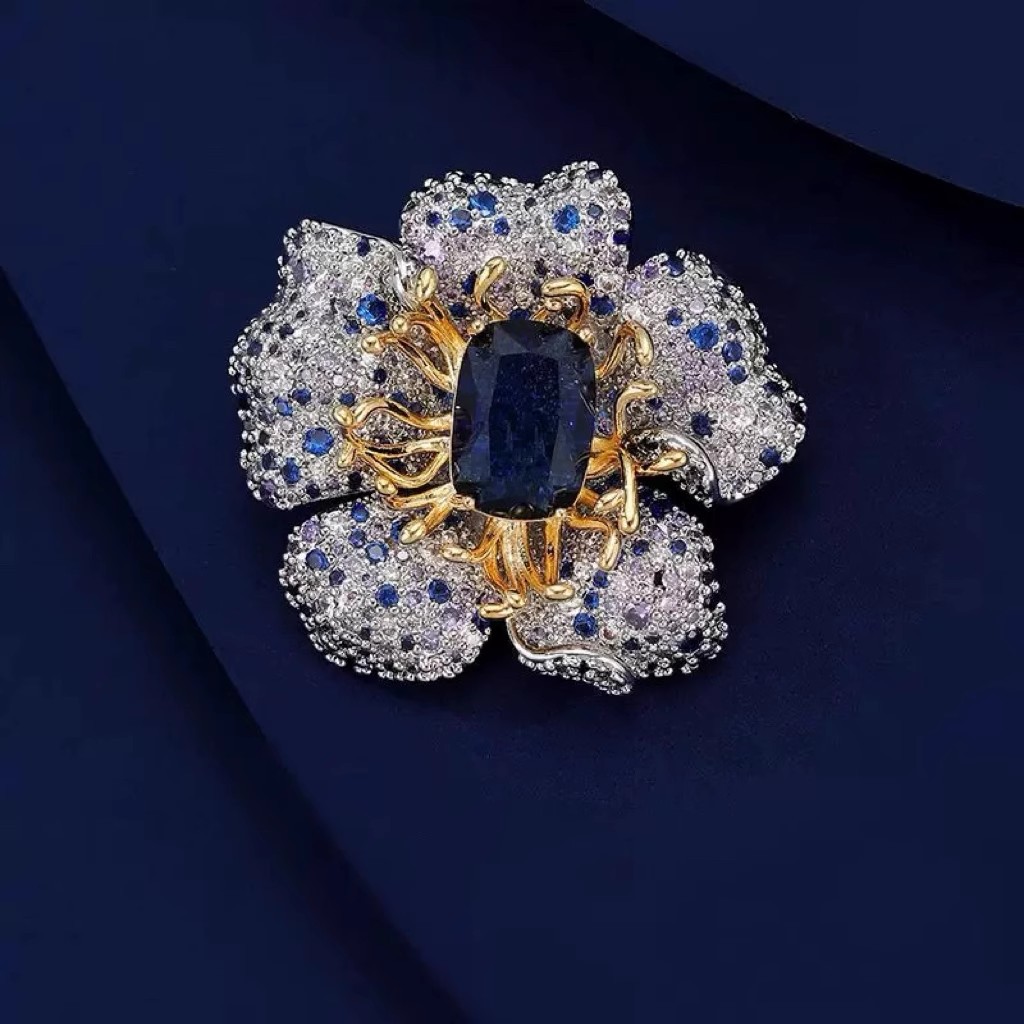 French-Style Jewelry Craftsmanship Mojito Gradient Blue Flower Brooch Elegant Intellectual Blazer Pin Batch