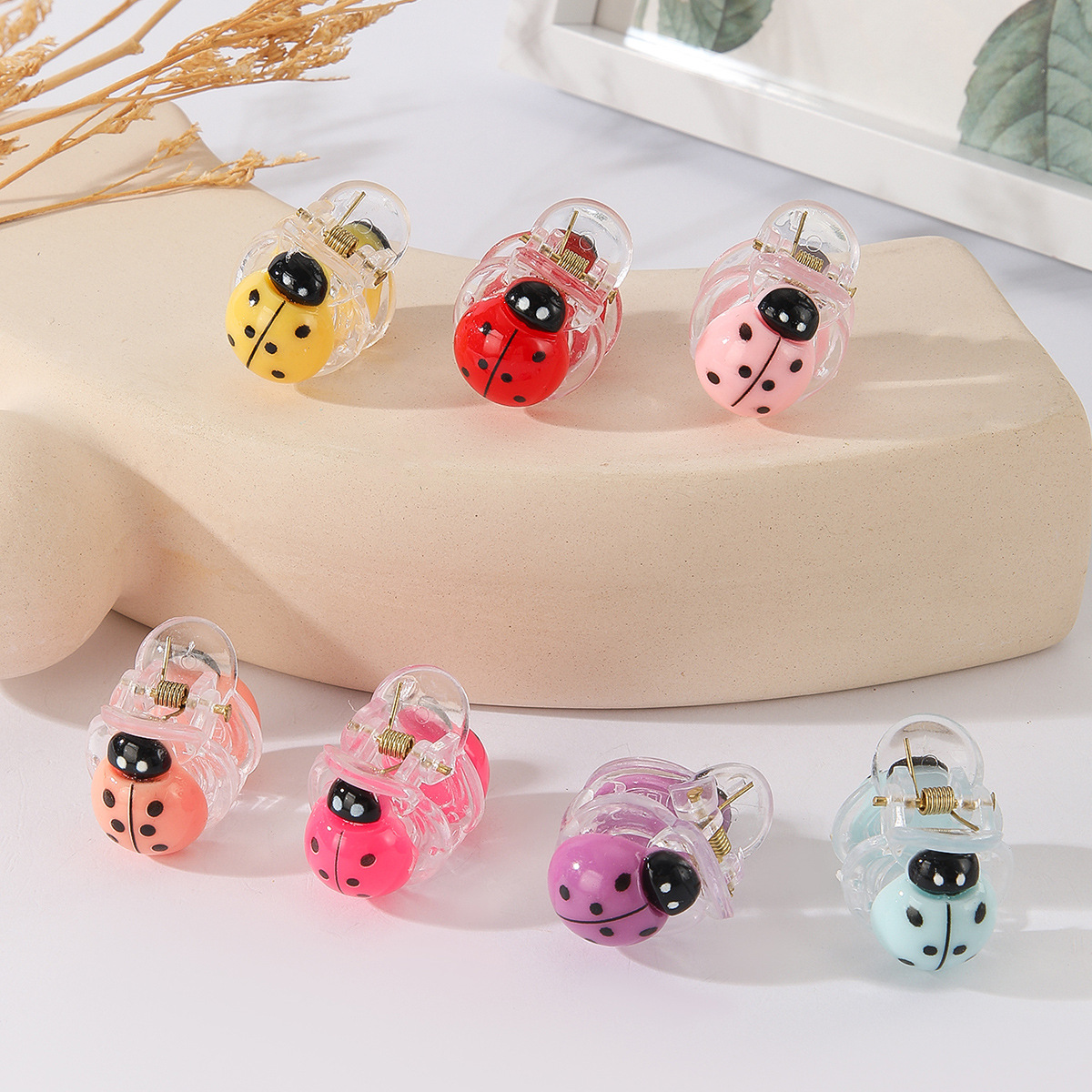 跨境爆款可爱小昆虫甲壳虫树脂发夹创意七星瓢虫迷你卡通百搭发饰